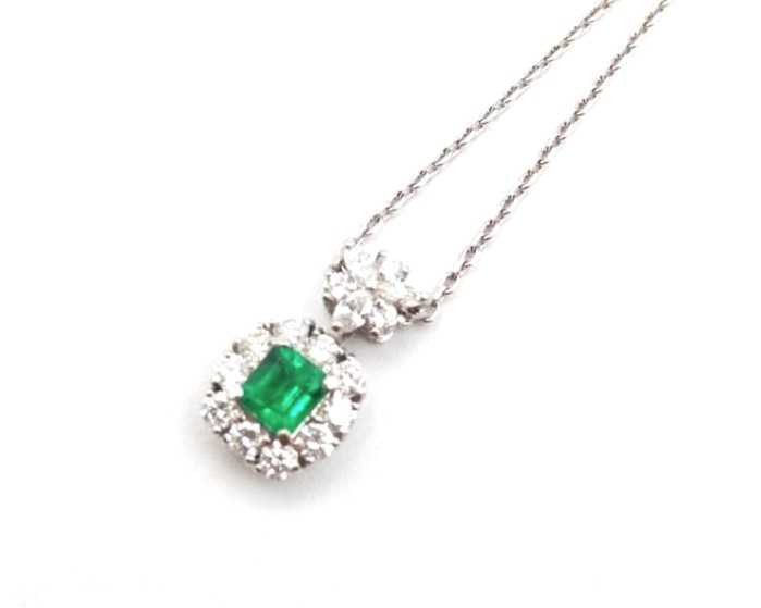 ジュエリー買取 エメラルド ダイヤ ネックレス